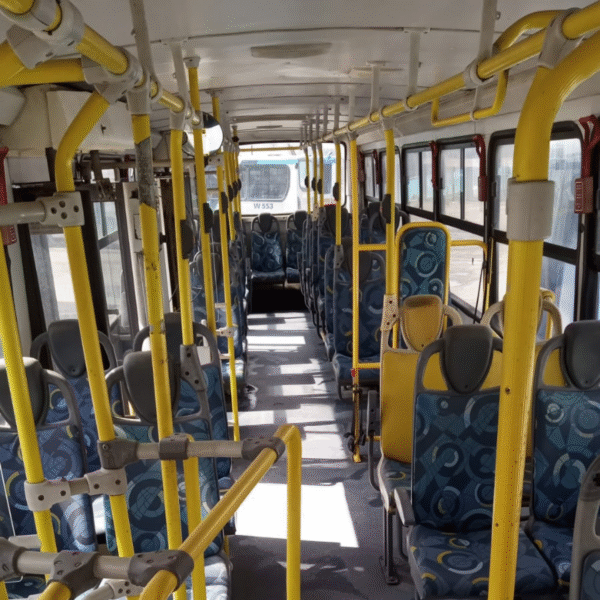 MERCEDES BENZ 2013 - OF1721 - EUROV - CARROCERIA CAIO - Imagem 6