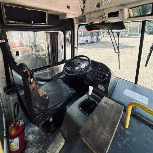 MERCEDES BENZ 2012 - OF1722 - EUROIII - CARROCERIA CAIO - Imagem 6