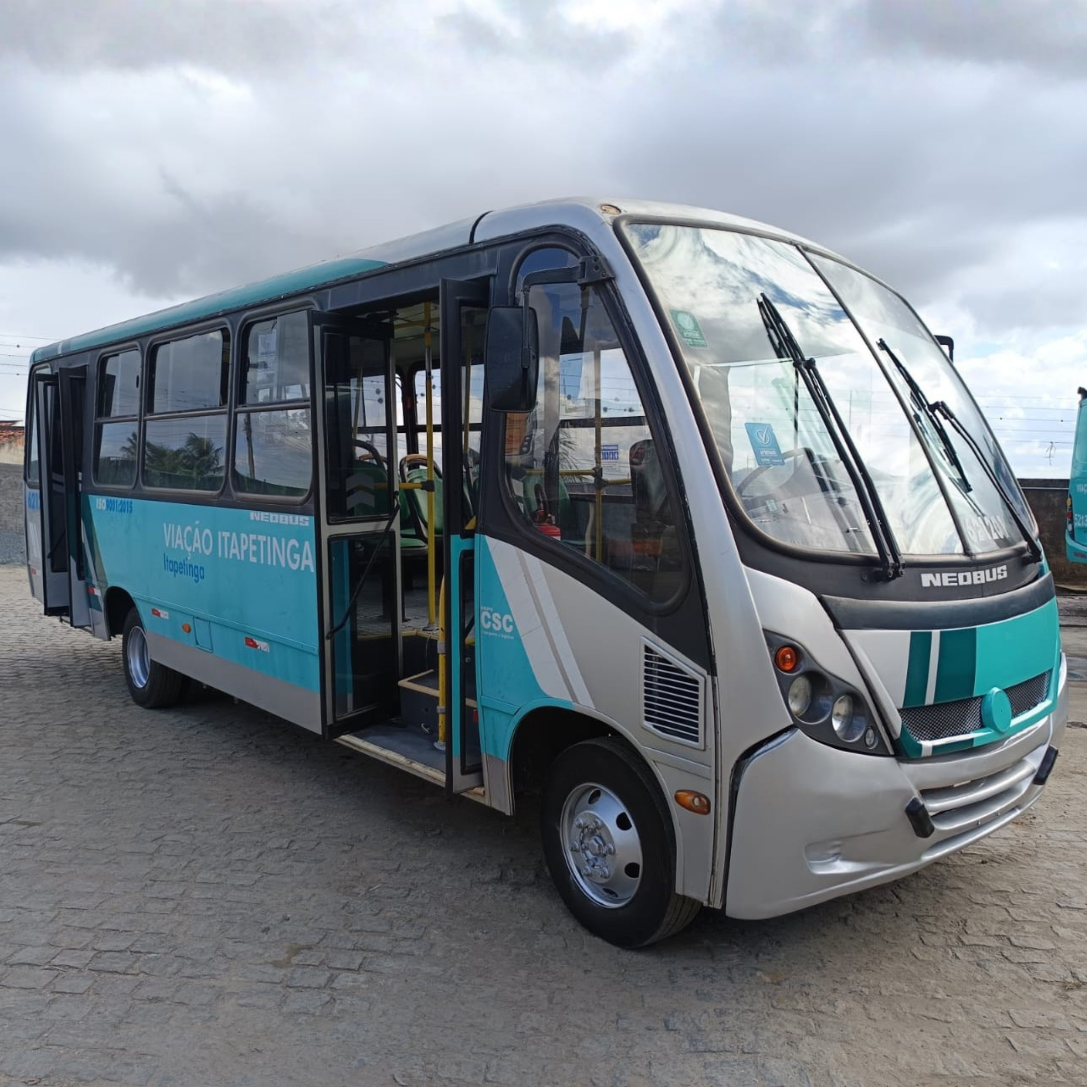 MERCEDES BENZ 2012 - MB 915 - CARROCERIA NEOBUS